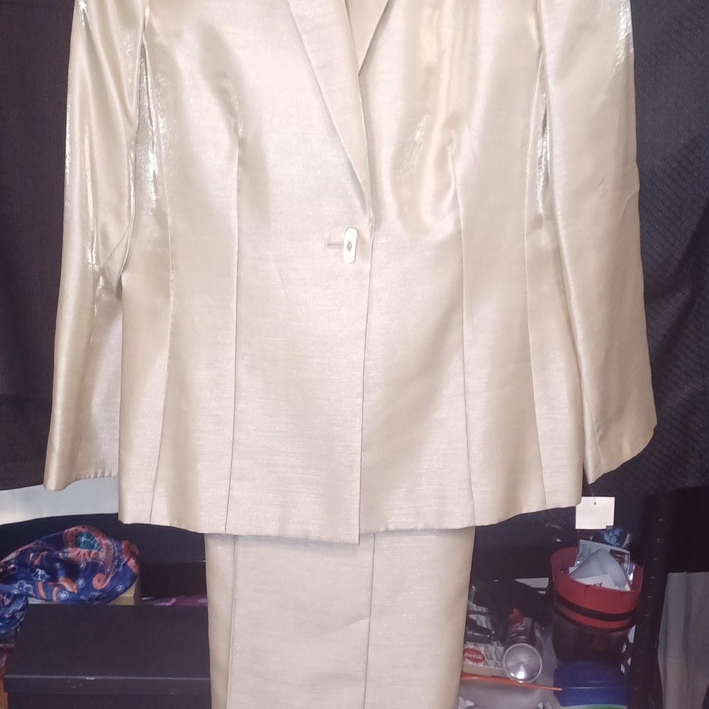 Le Suit Shimmering Beige Blazer